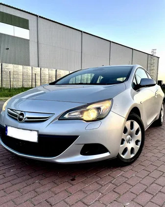 opel Opel Astra cena 28000 przebieg: 192500, rok produkcji 2012 z Łapy